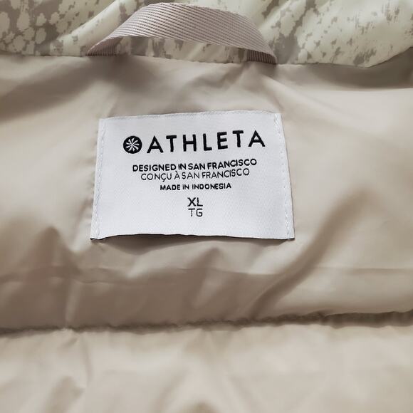 Athleta Downtown Printed Puffer Coat Winter Jacket Python Seasalt Grey Size XL - Picture 8 of 10